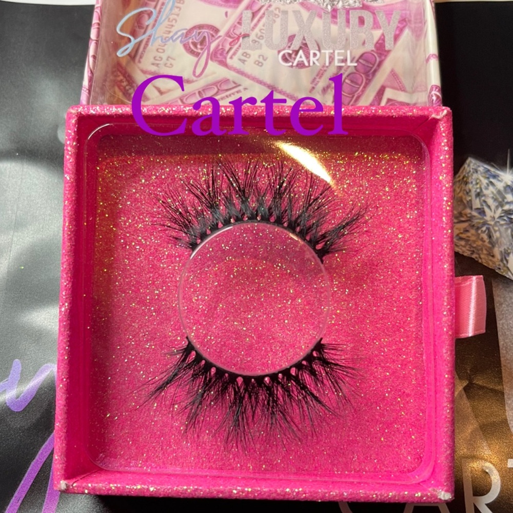 Mink Lashes (20MM)